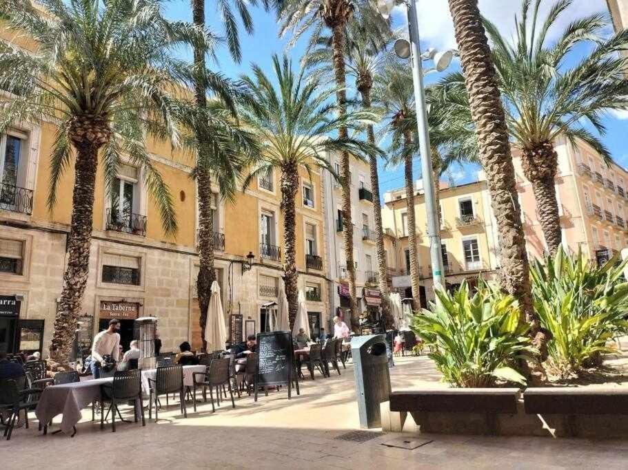 Loft Old City Couples Getaway Alicante Eksteriør billede